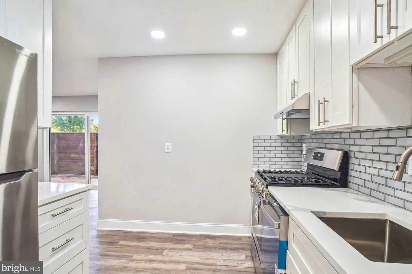 19415 Brassie Pl #104, Gaithersburg, MD 20886