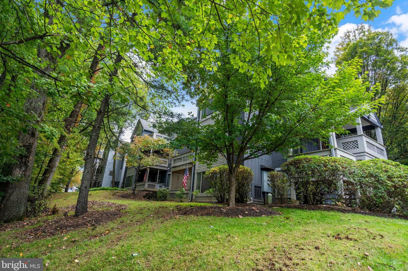 47 Windbrooke Cir, Gaithersburg, MD 20879-3238