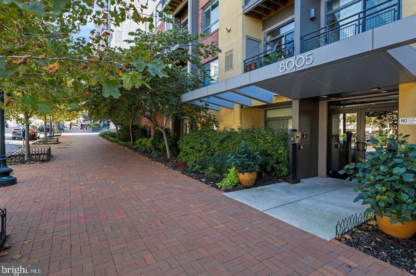 8005 13th St Apt 201, Silver Spring, MD 20910