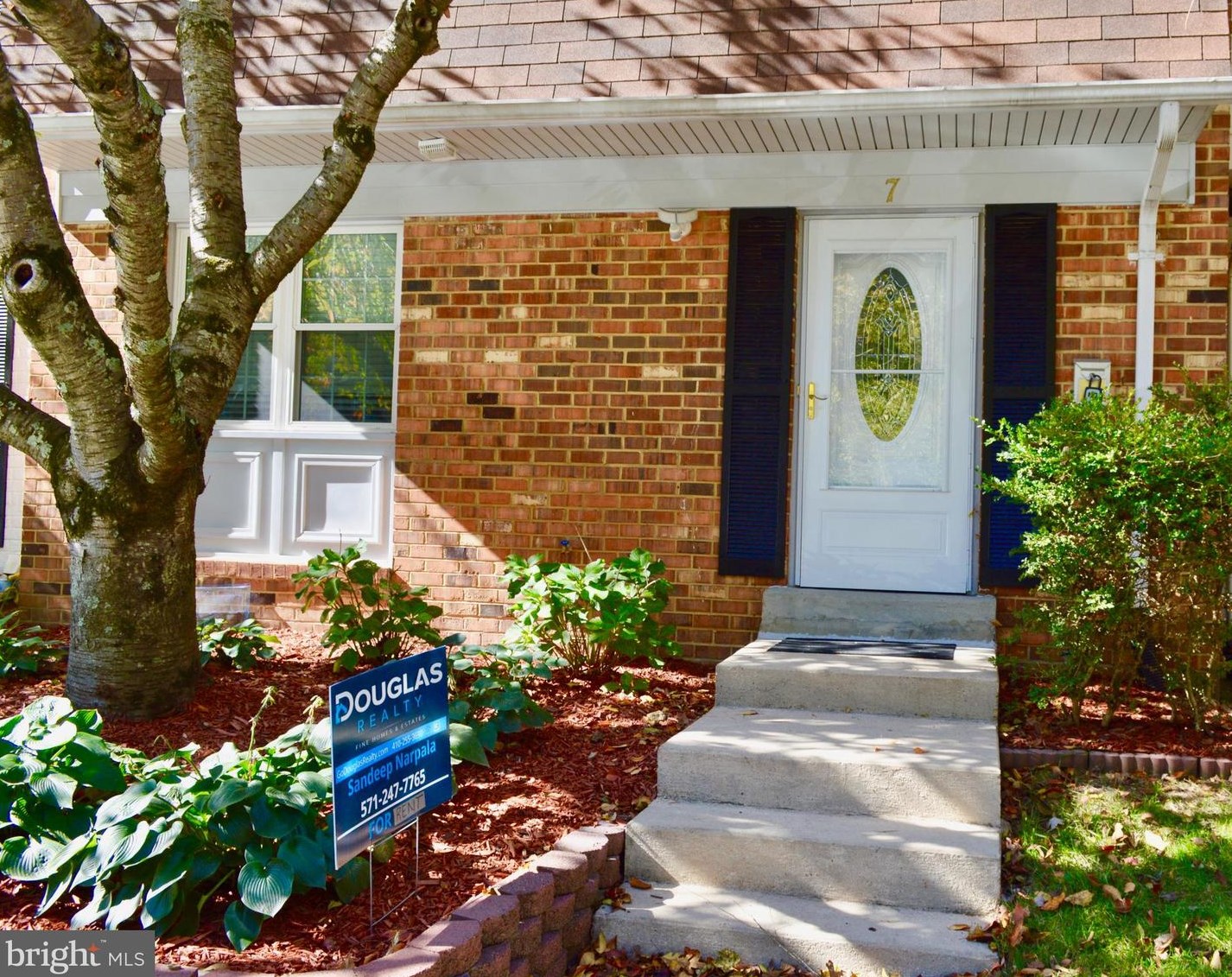 7 Honey Brook Cir, Gaithersburg, MD 20878