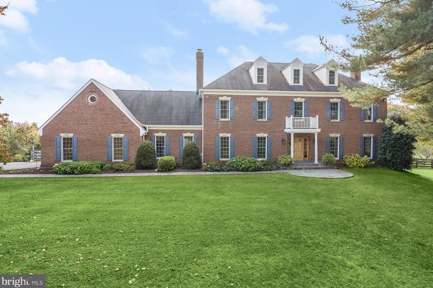 22300 Flintridge Dr, Unity, MD 20833