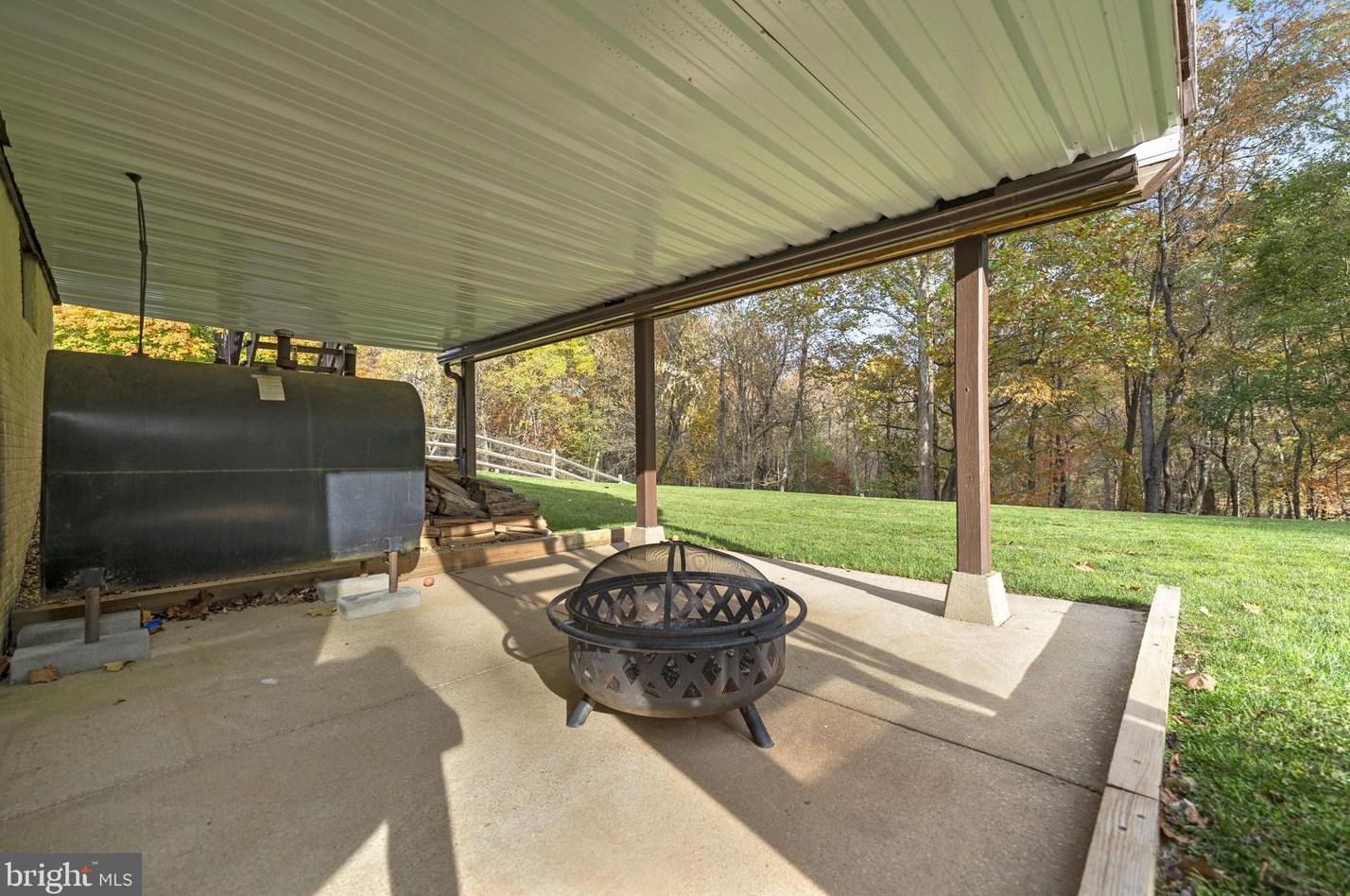 13324 Bondy Way, Gaithersburg MD  20878-2132 exterior