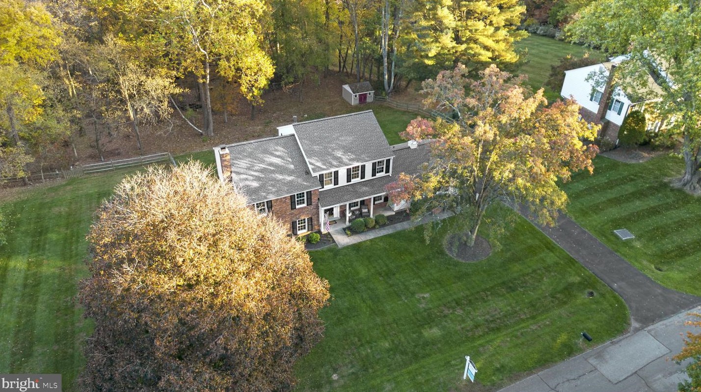 13324 Bondy Way, Gaithersburg MD  20878-2132 exterior