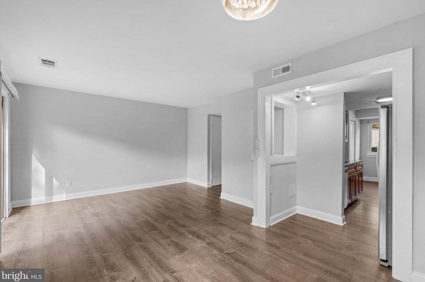 19334 Transhire Rd, Gaithersburg MD  20886-5010 exterior