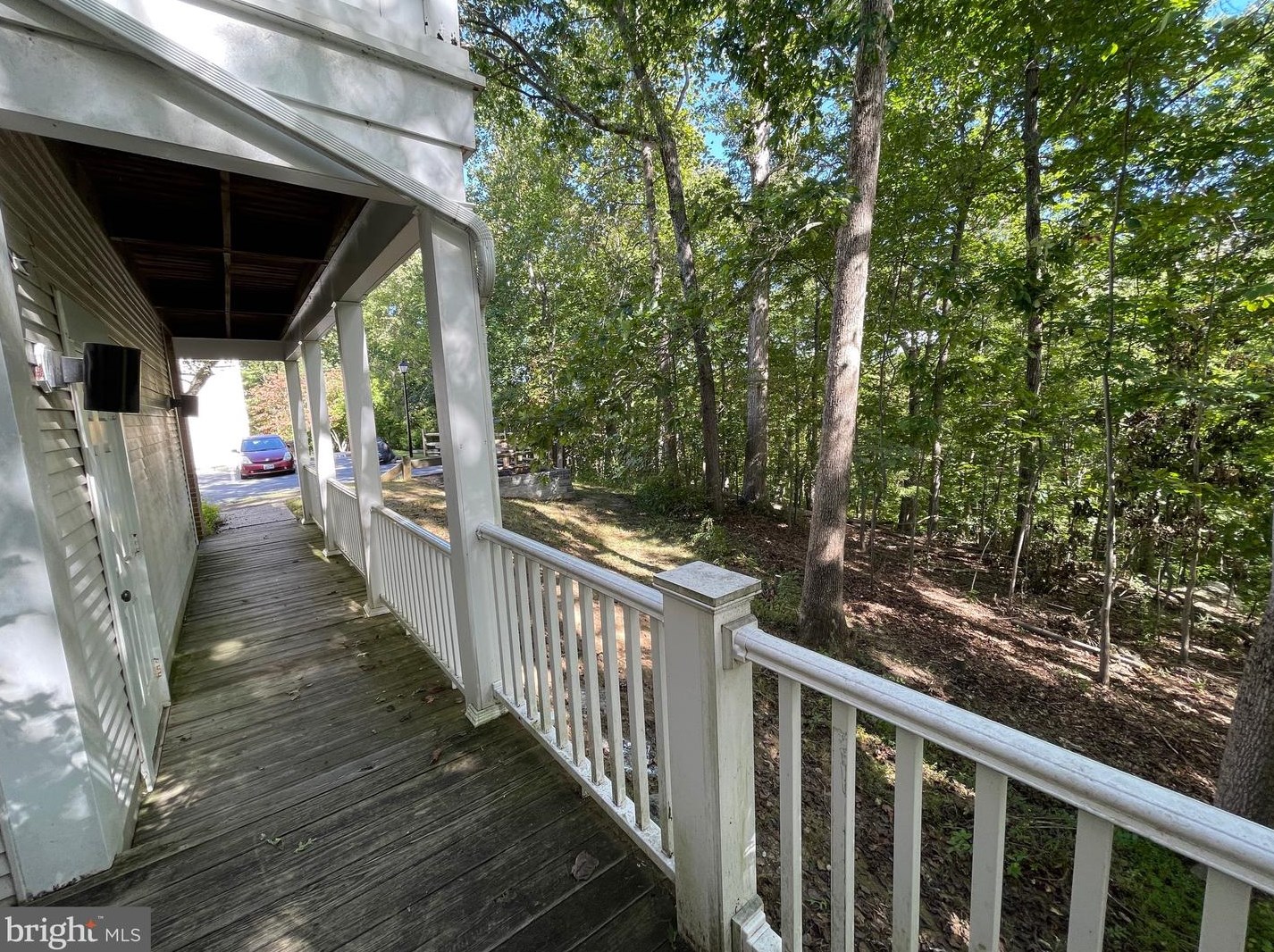 21 Crested Iris Ct, Gaithersburg MD  20886-1024 exterior