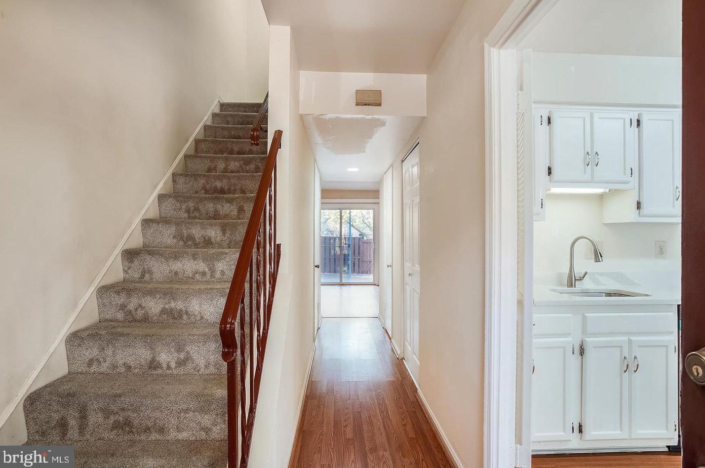 9926 Tambay Ct, Gaithersburg MD  20886-1122 exterior