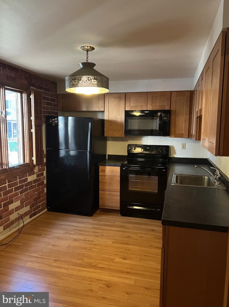 10217 Kindly Ct, Gaithersburg, MD 20886-3946