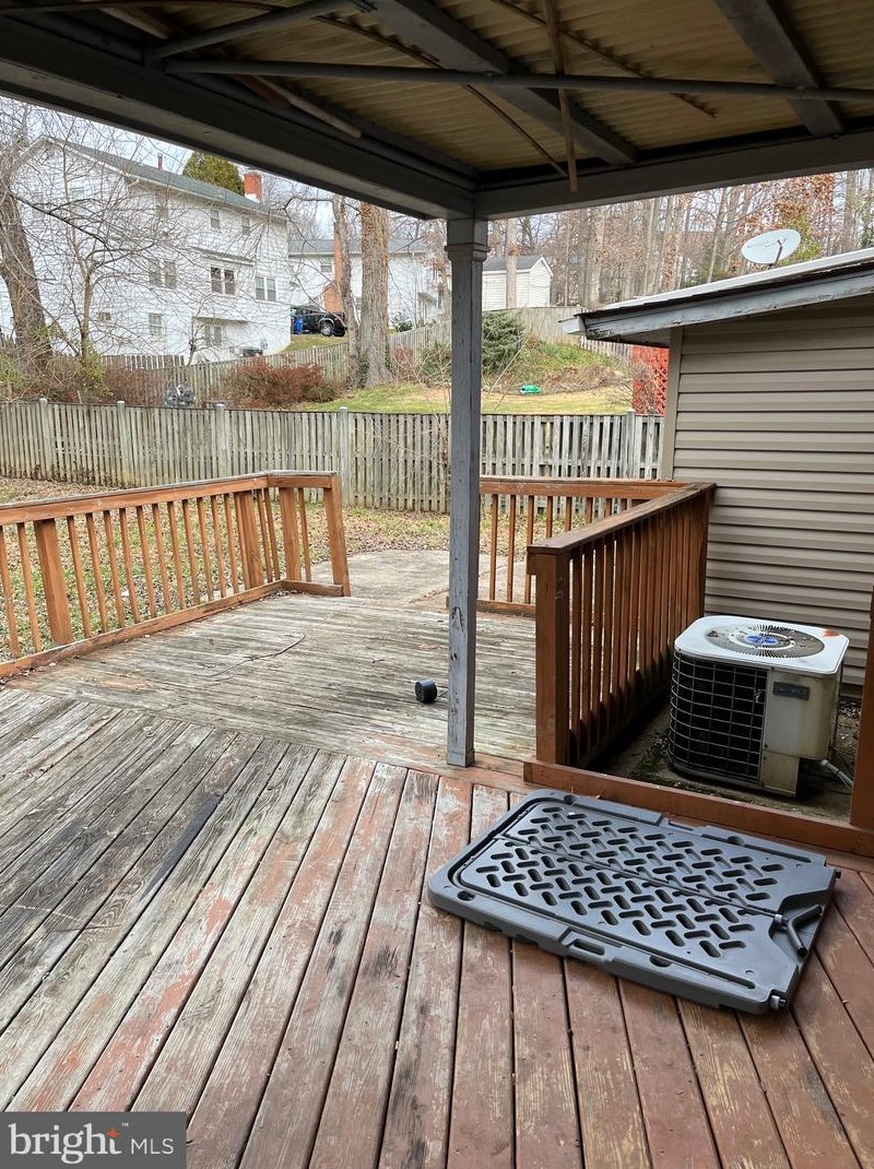 13014 Tamarack Rd, Silver Spring, MD 20904