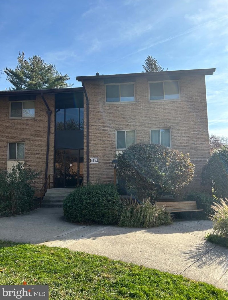 18816 Walkers Choice Rd, Gaithersburg MD  20886-0641 exterior