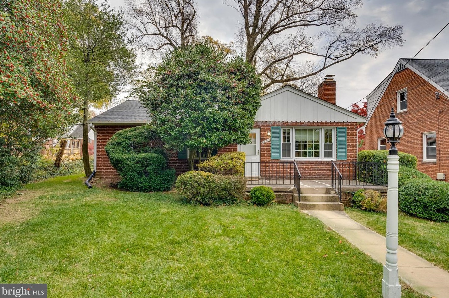 10001 Portland Rd, Silver Spring, MD 20901