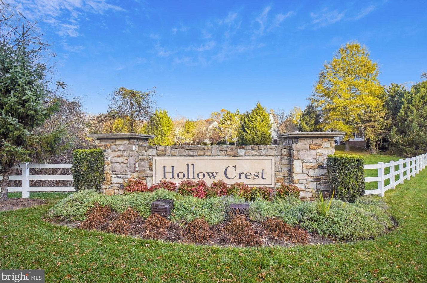 18617 Hollow Crest Dr, Unity, MD 20833