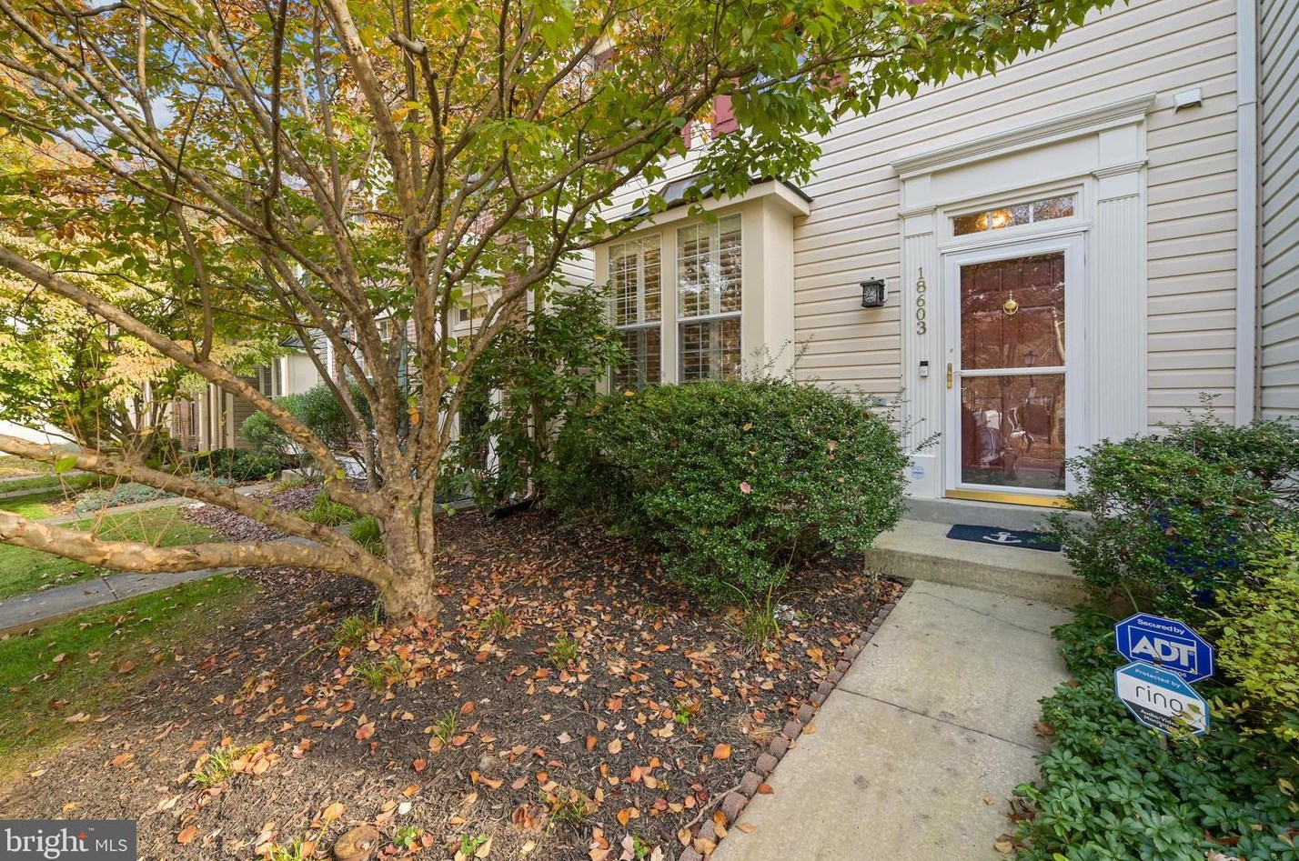 18603 Shadowridge Ter, Olney MD  20832-3065 exterior