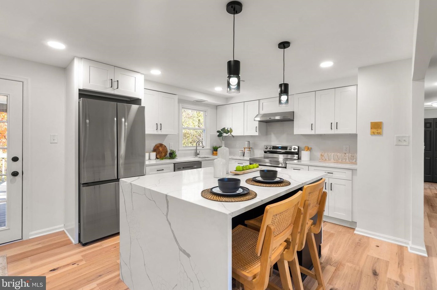 620 Poplarwood Pl, Gaithersburg MD  20877-1257 exterior