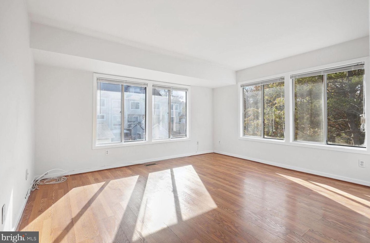 9873 Sailfish Ter, Gaithersburg MD  20886-4203 exterior