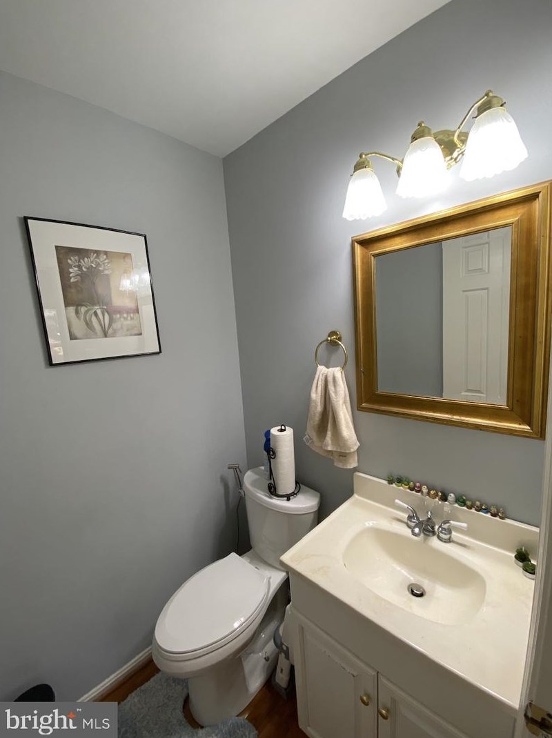 458 Bostwick Ln, Gaithersburg MD  20878-1944 exterior