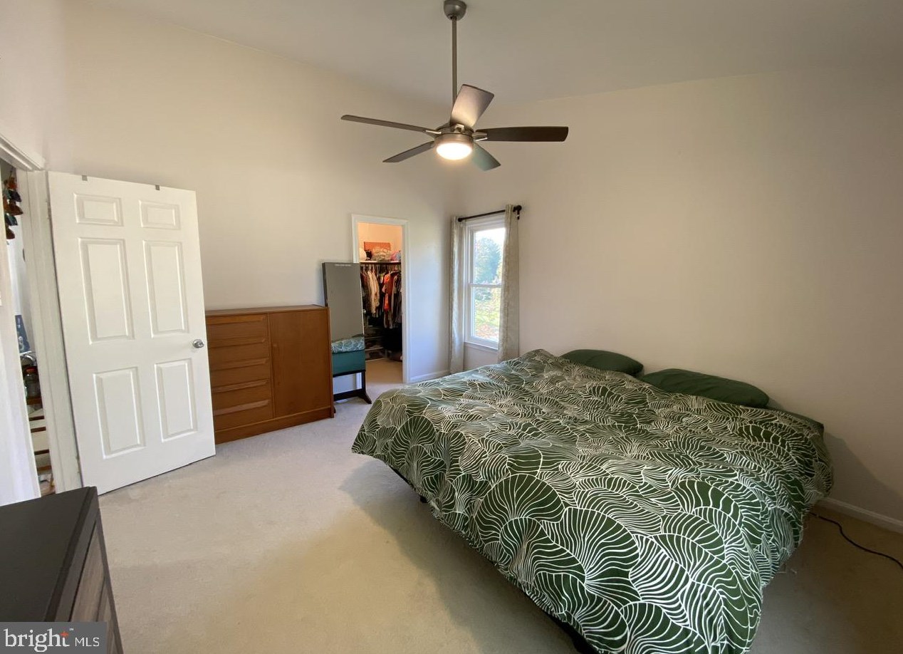 458 Bostwick Ln, Gaithersburg MD  20878-1944 exterior