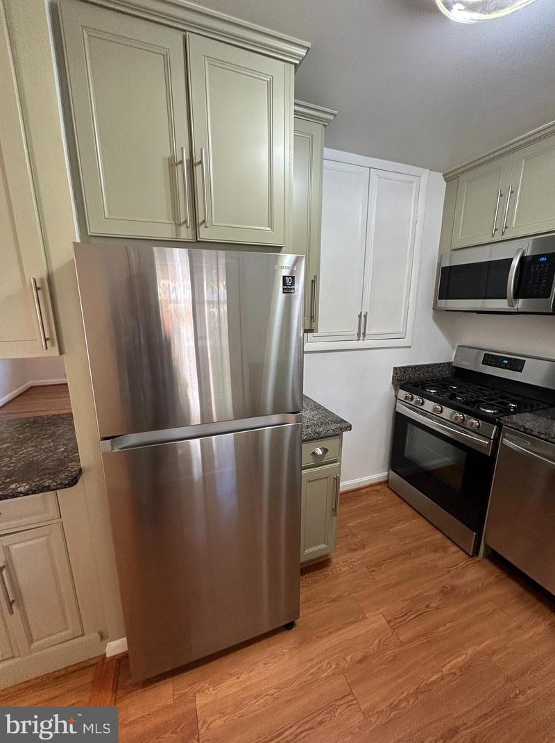 10804 Drumm Ave, Kensington, MD 20895