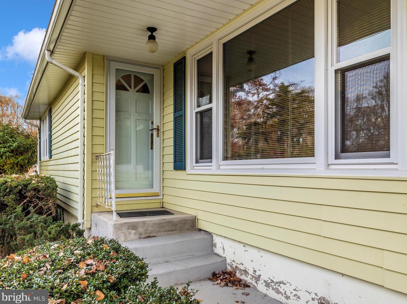 17800 Striley Dr, Ashton, MD 20861