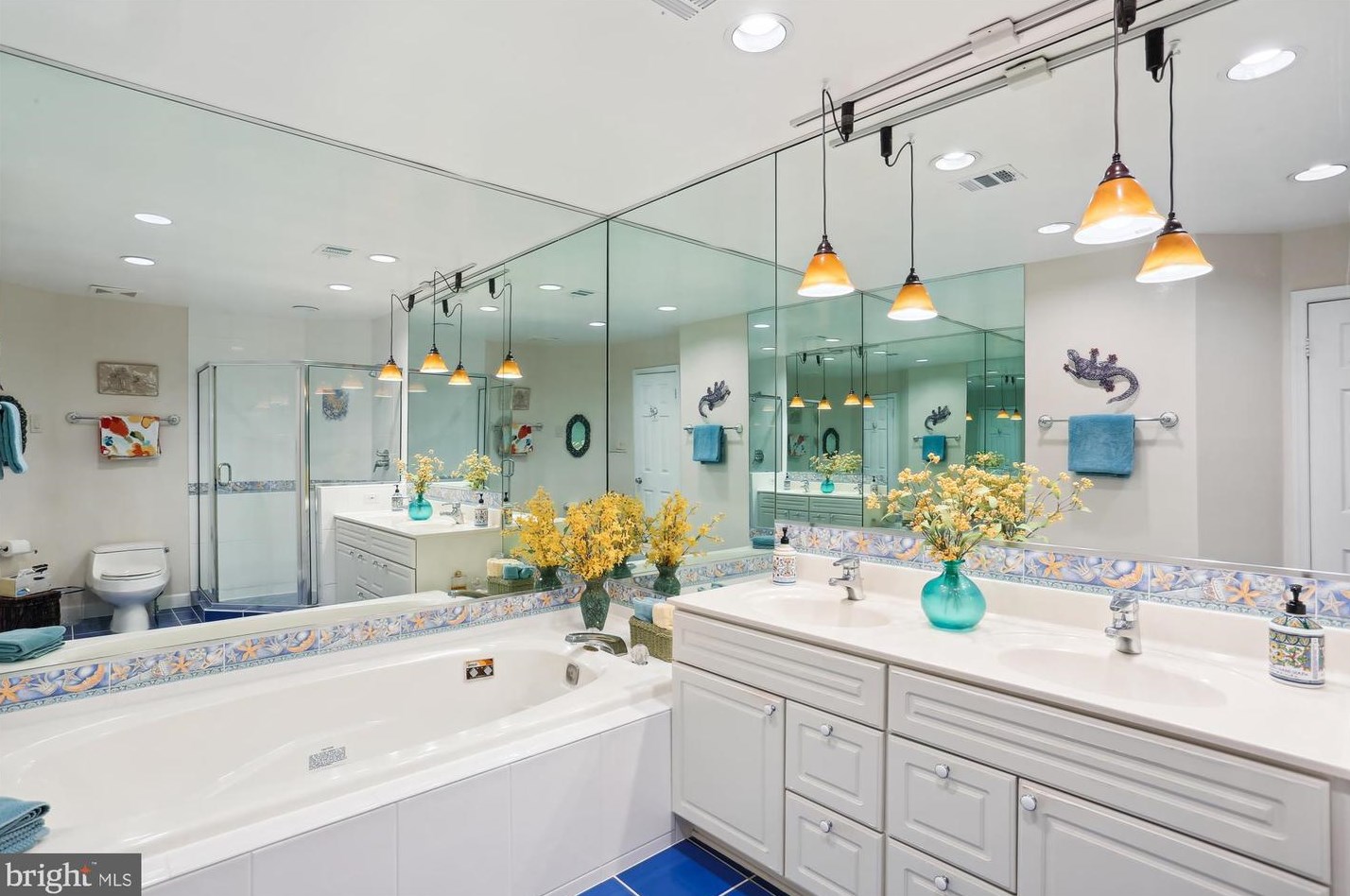 3 Bloomingdale Ct, Rockville MD 20852-5537 exterior