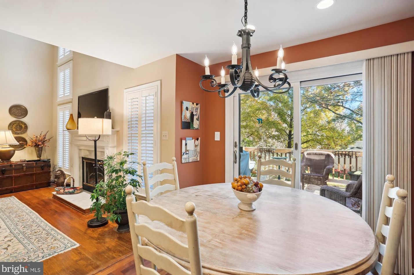 3 Bloomingdale Ct, Rockville MD 20852-5537 exterior