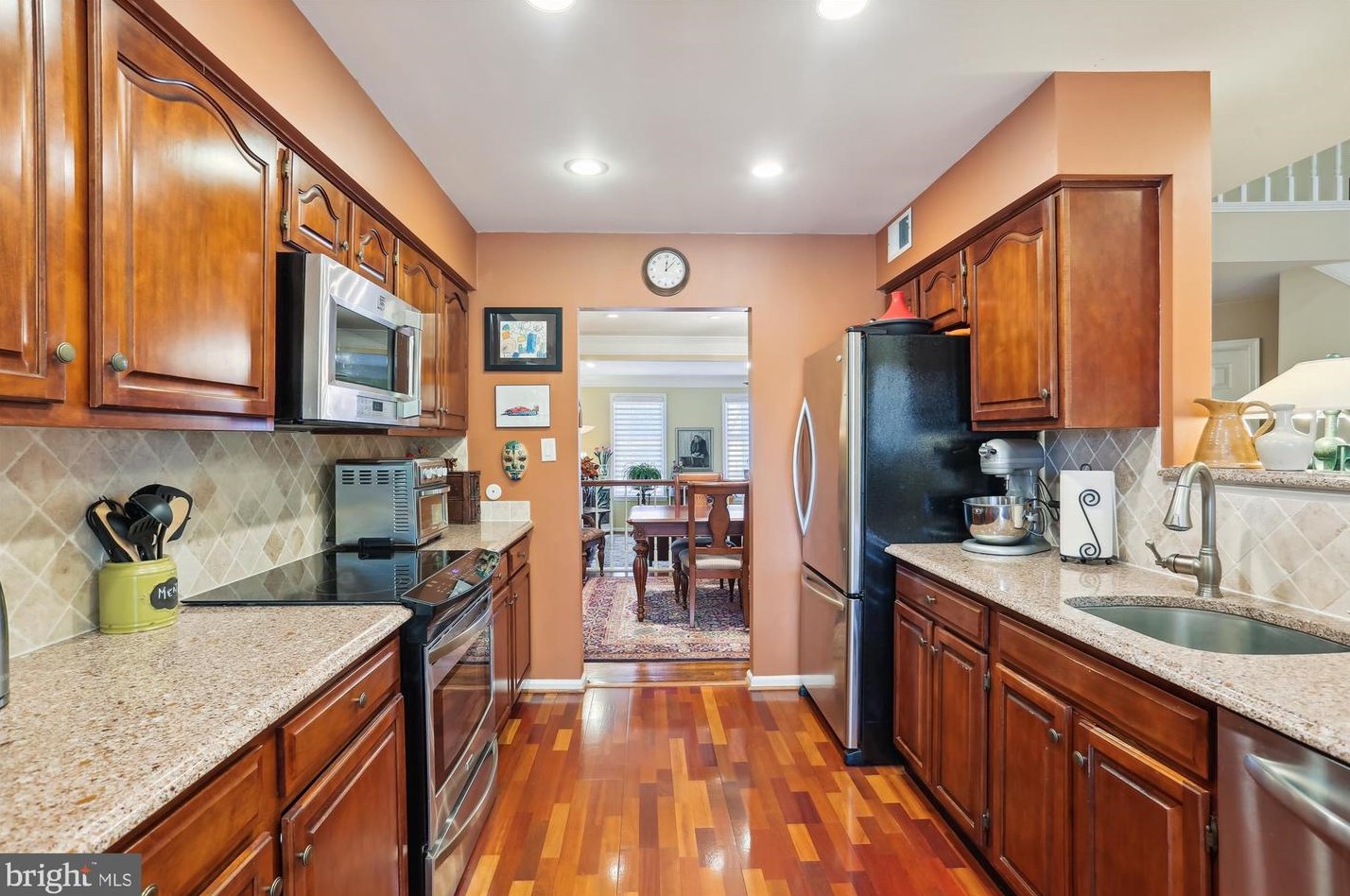 3 Bloomingdale Ct, Rockville MD 20852-5537 exterior