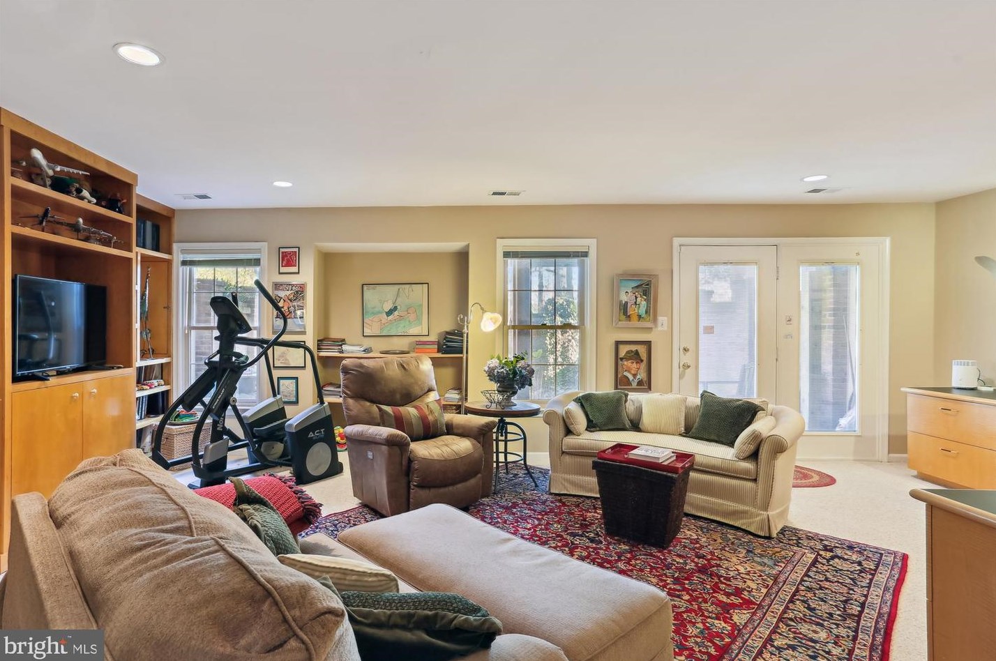 3 Bloomingdale Ct, Rockville MD 20852-5537 exterior