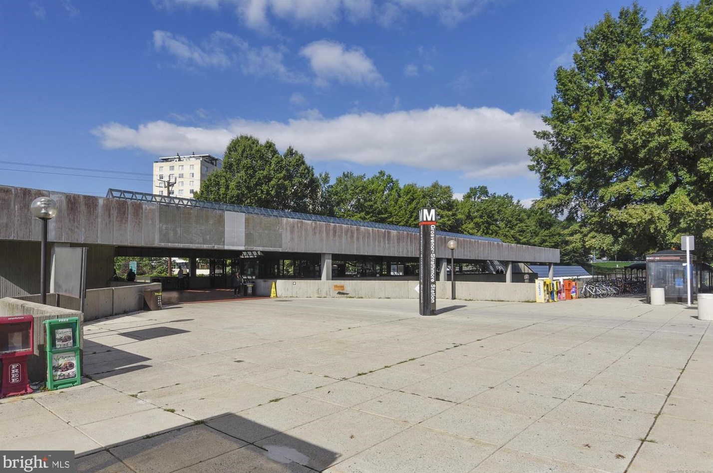 3 Bloomingdale Ct, Rockville MD 20852-5537 exterior