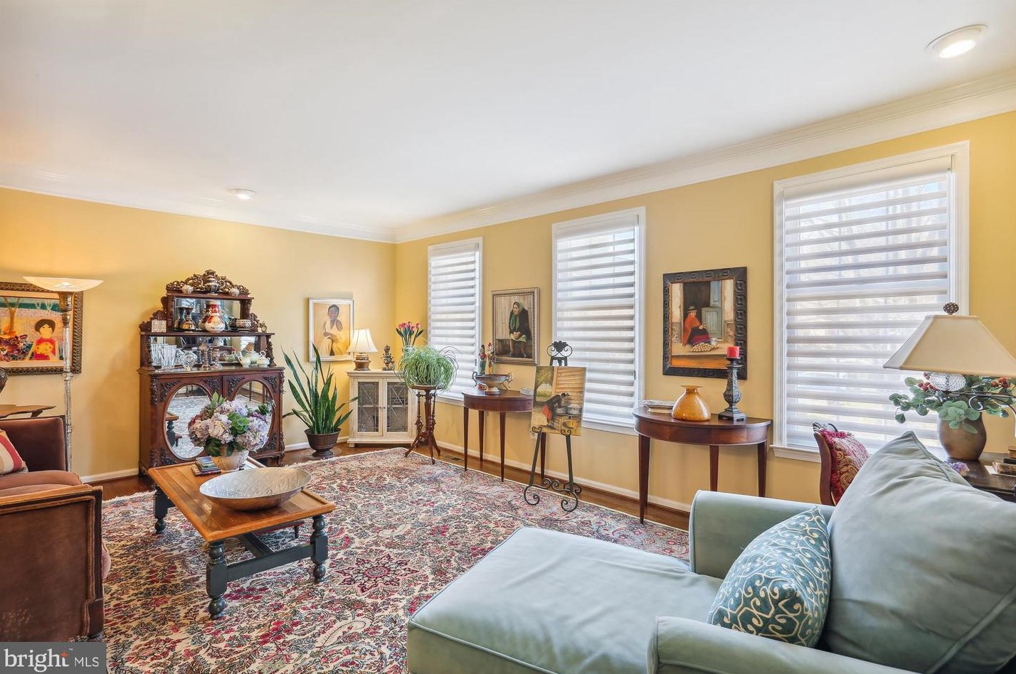 3 Bloomingdale Ct, Rockville MD 20852-5537 exterior