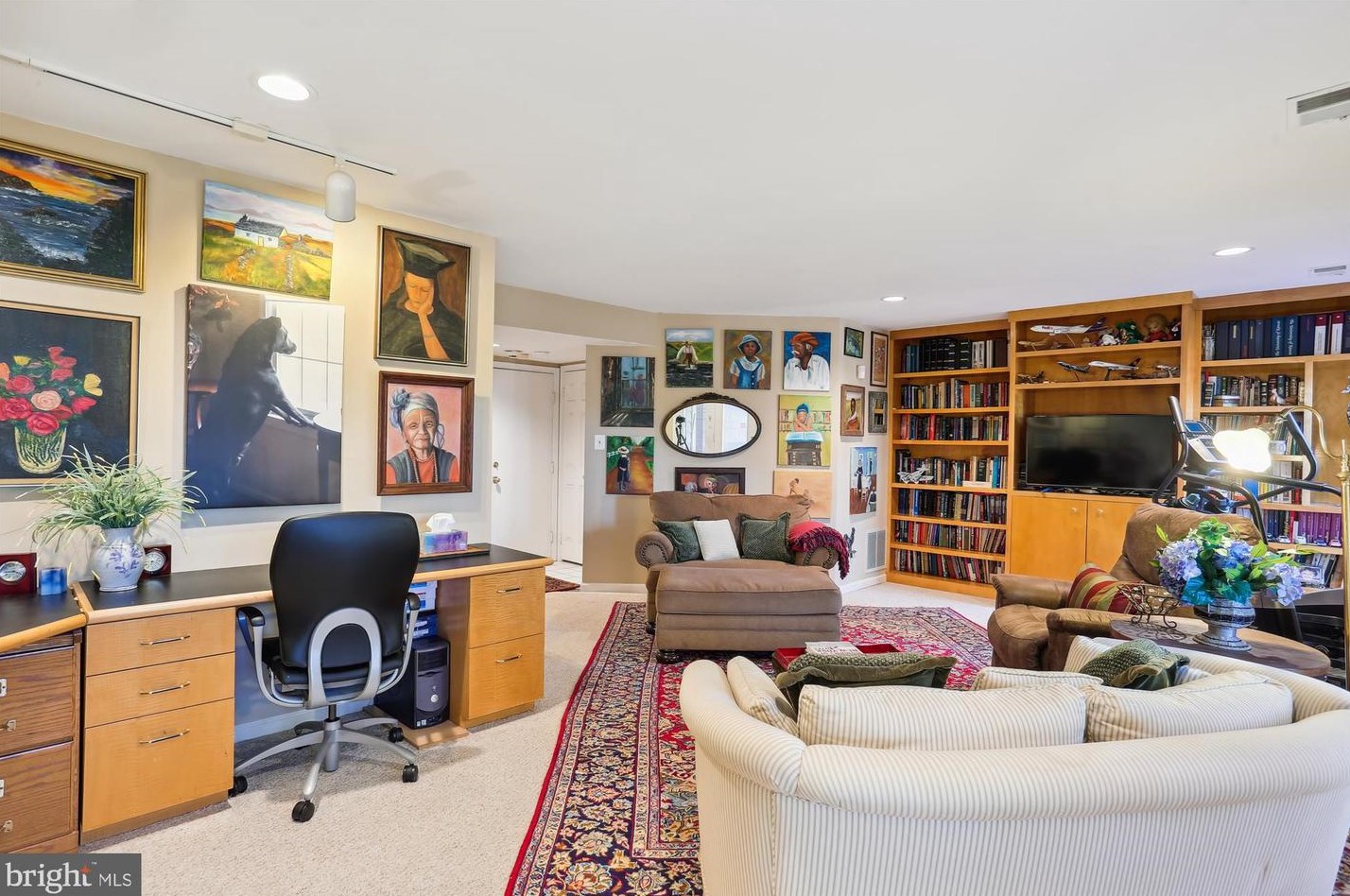 3 Bloomingdale Ct, Rockville MD 20852-5537 exterior