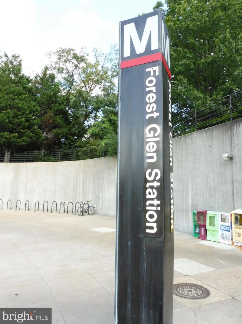 9717 Capitol View Ave, Silver Spring, MD 20910