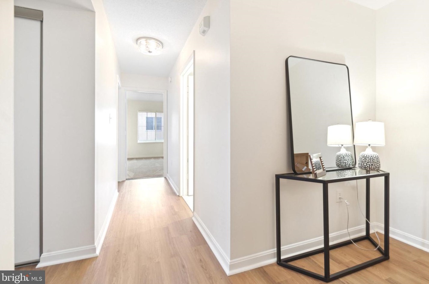 14809 Pennfield Cir #304, Silver Spring, MD 20906