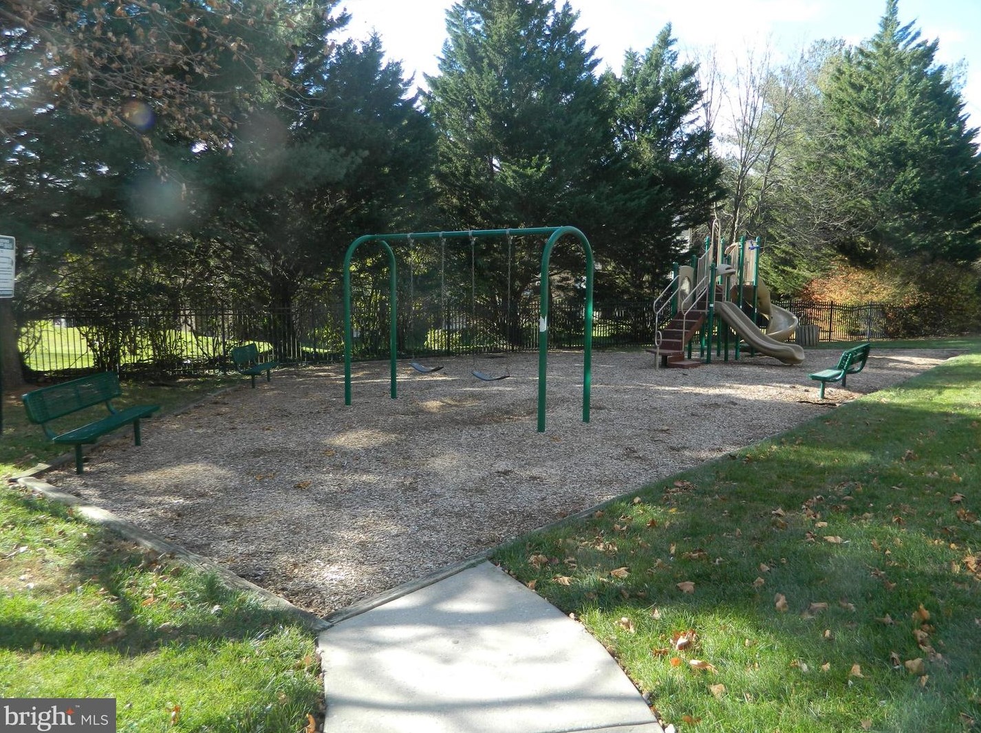 18502 Sweet Autumn Dr Apt 203, Gaithersburg, MD 20879