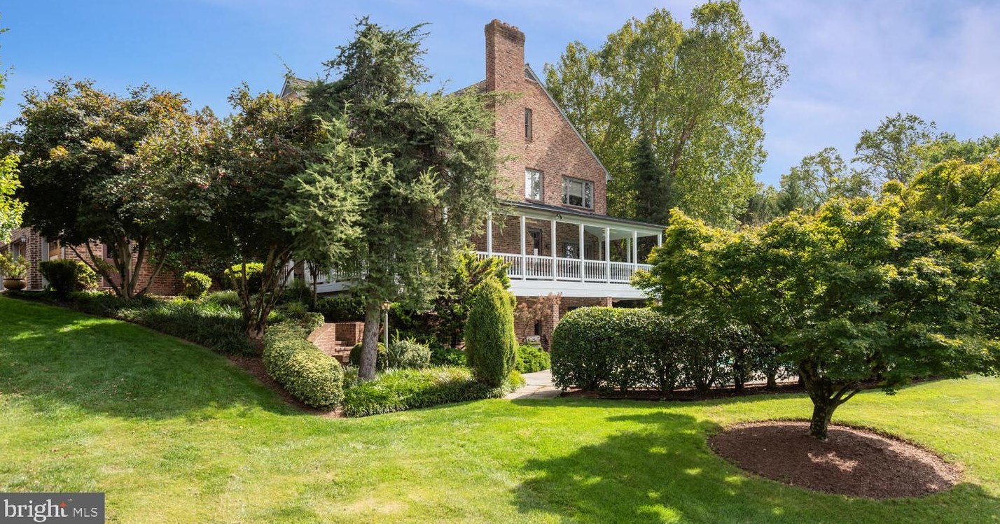 12716 Split Creek Ct, Gaithersburg MD  20878-5900 exterior