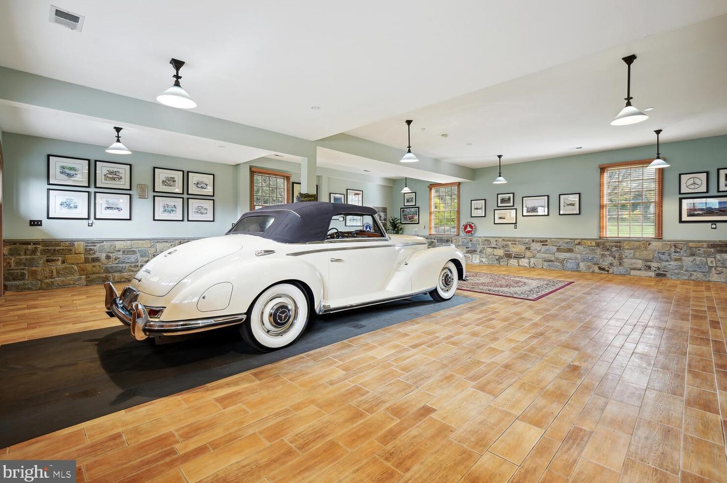 12716 Split Creek Ct, Gaithersburg MD  20878-5900 exterior