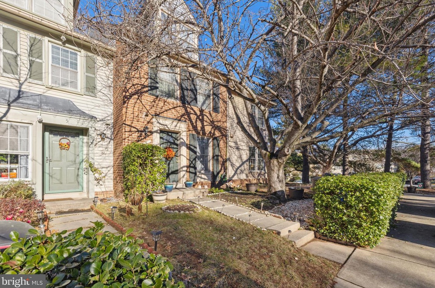 3 Strath Haven Dr, Gaithersburg, MD 20886-4055