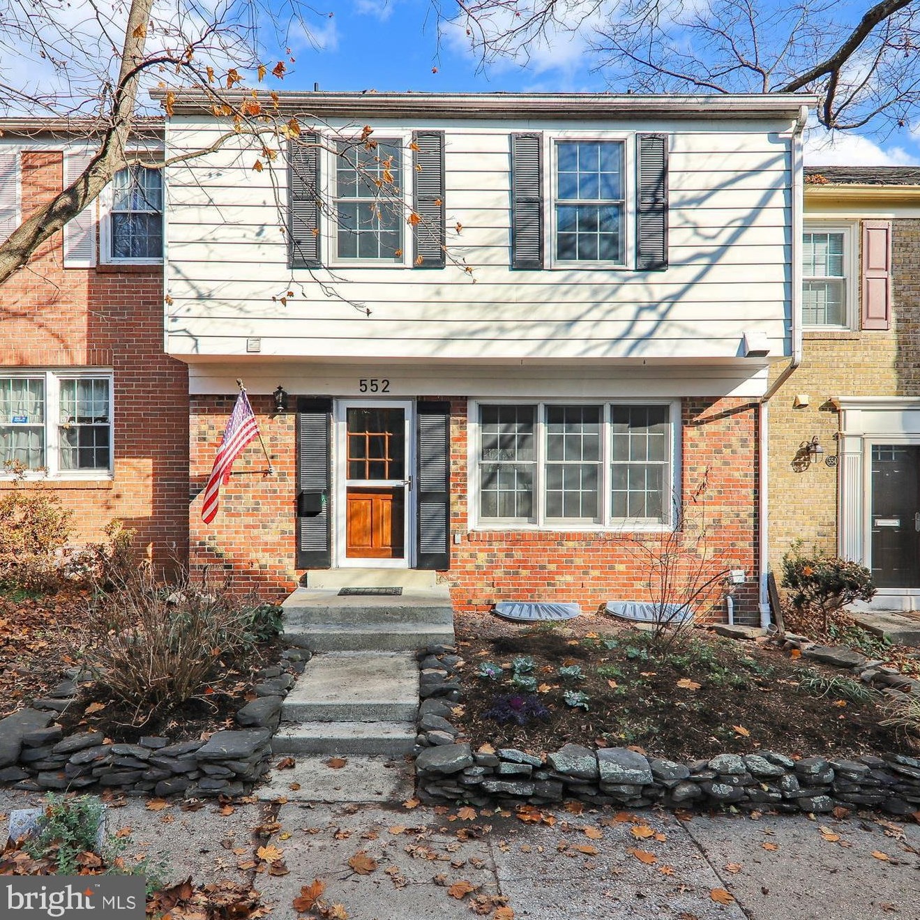 552 Monet Dr, Rockville, MD 20850-3022
