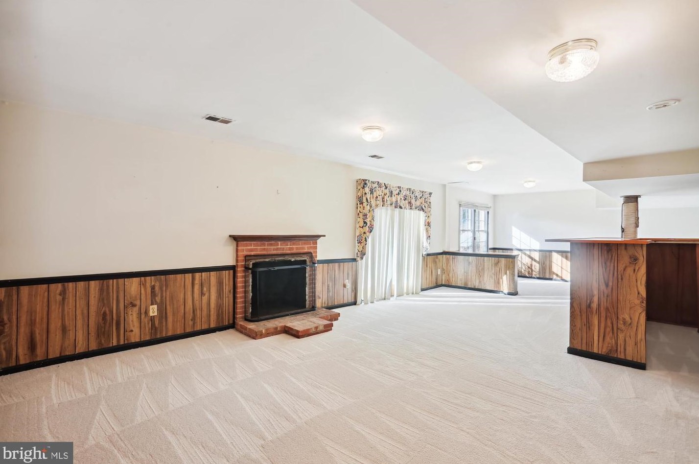 17 Redding Ridge Dr, Gaithersburg MD  20878-2625 exterior