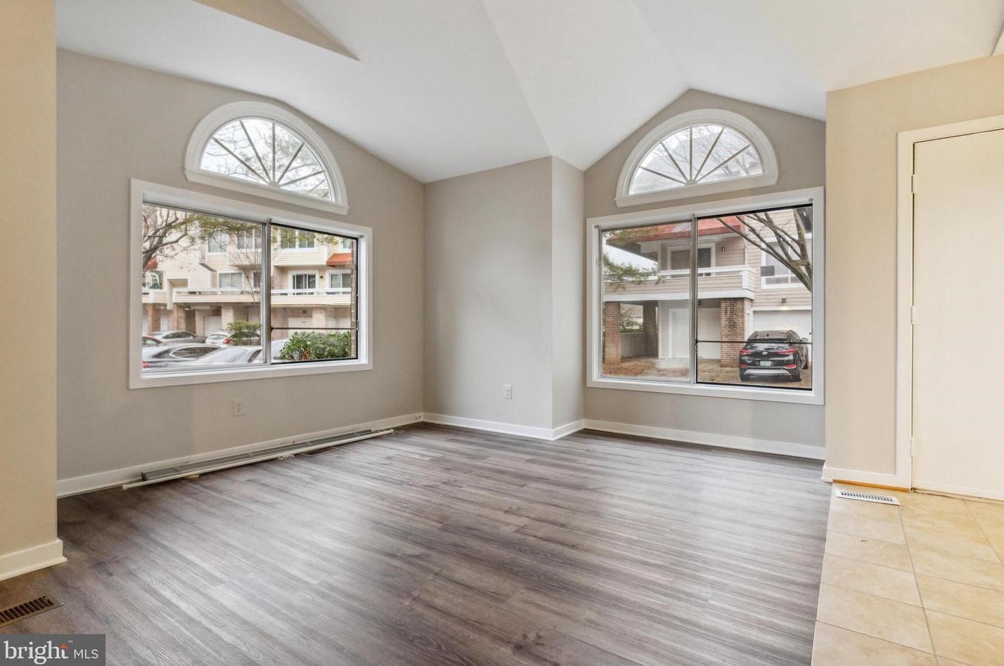 9814 Sailfish, Gaithersburg, MD 20886