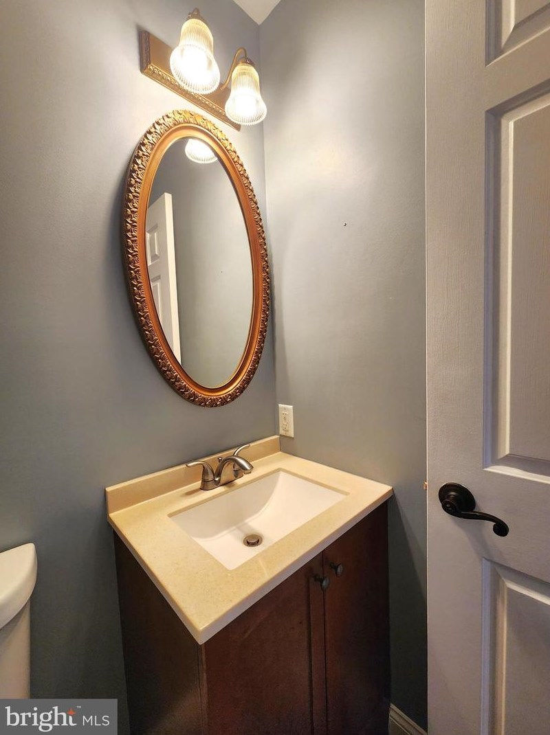 14723 Laurelwood Ln, Silver Spring, MD 20905