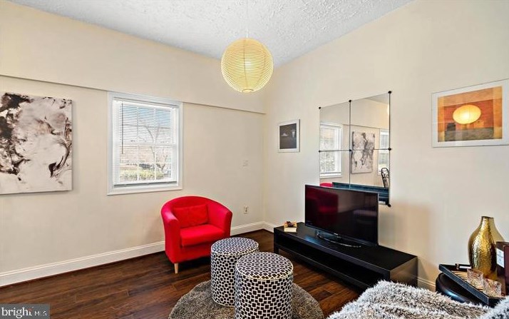 19129 Kinglet Pl, Gaithersburg MD  20879-1778 exterior