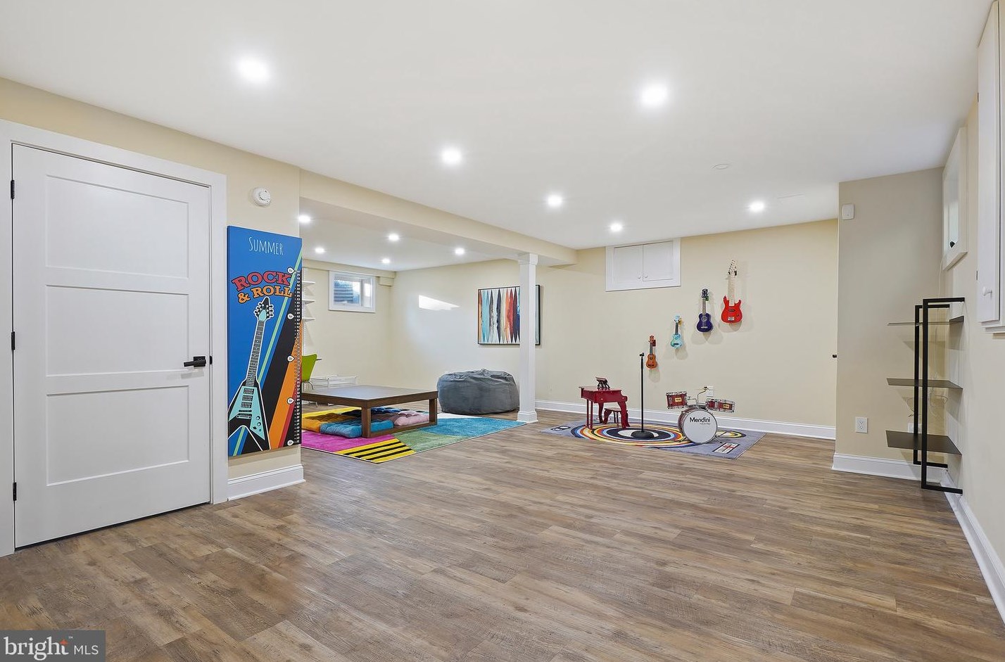 20910 Lochaven Ct, Gaithersburg MD  20882-4467 exterior