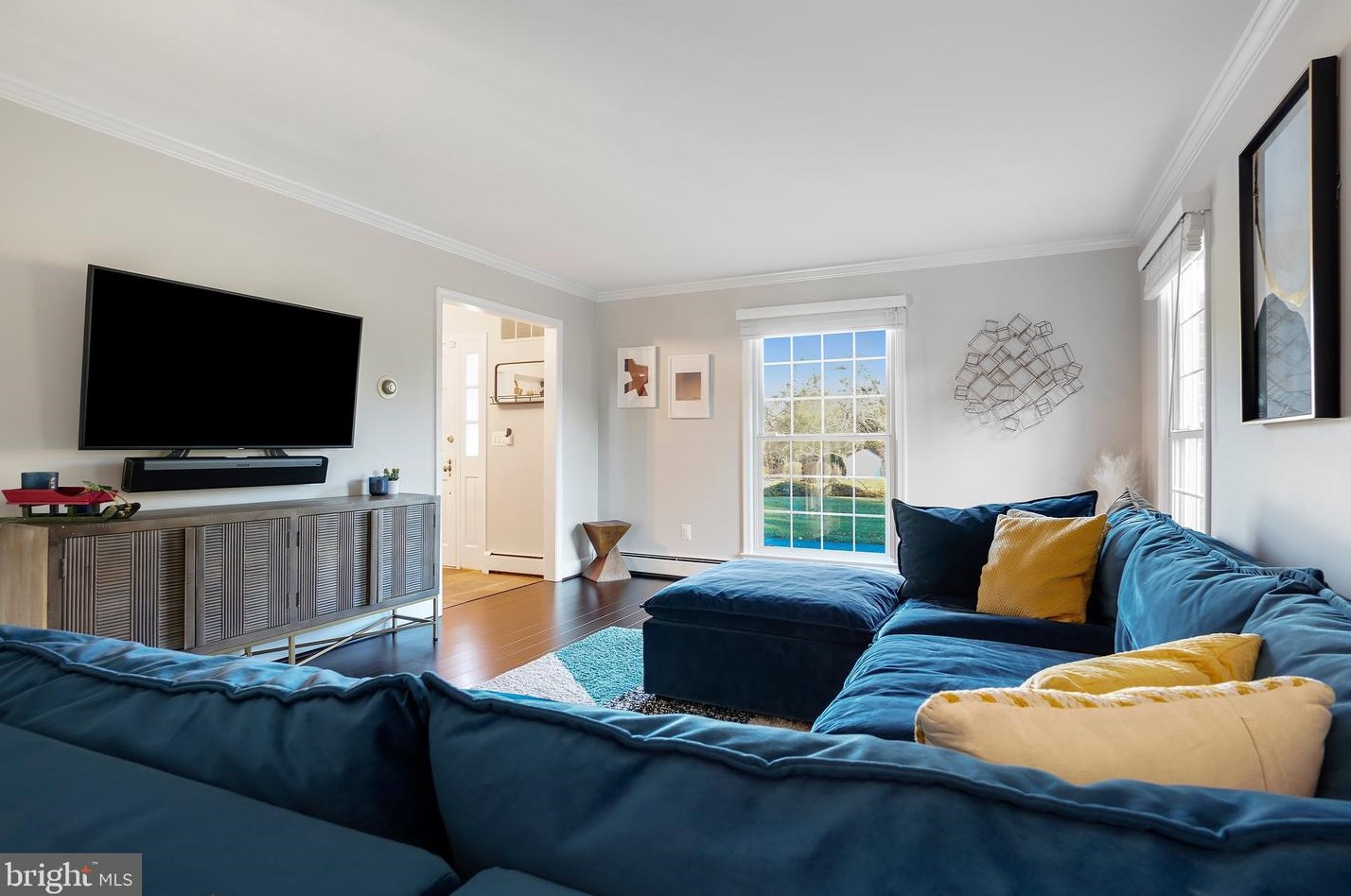 20910 Lochaven Ct, Gaithersburg MD  20882-4467 exterior