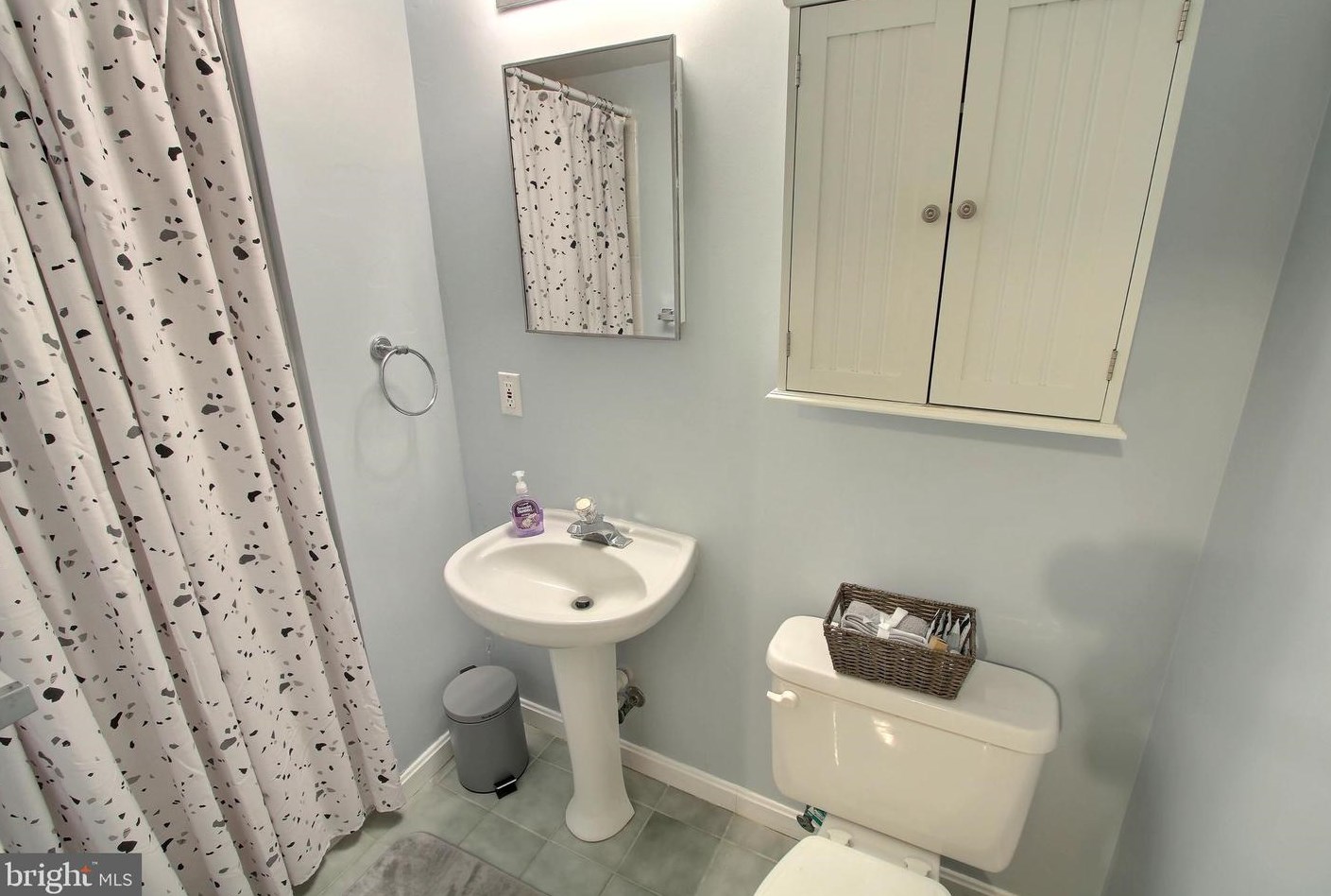 19505 Ridge Heights Dr, Gaithersburg MD  20879-1657 exterior