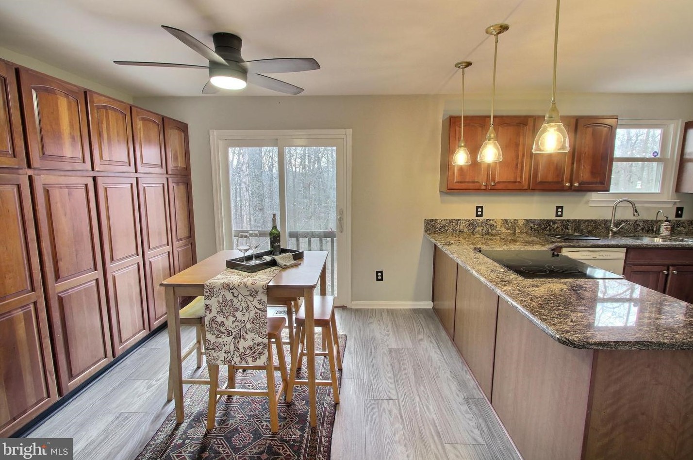 19505 Ridge Heights Dr, Gaithersburg MD  20879-1657 exterior