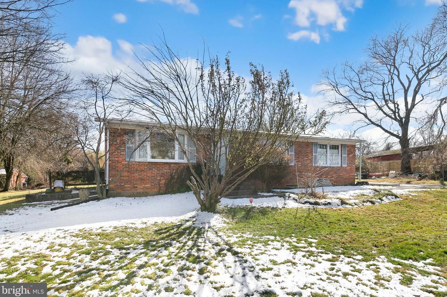 1303 Hornell Dr, Silver Spring, MD 20905