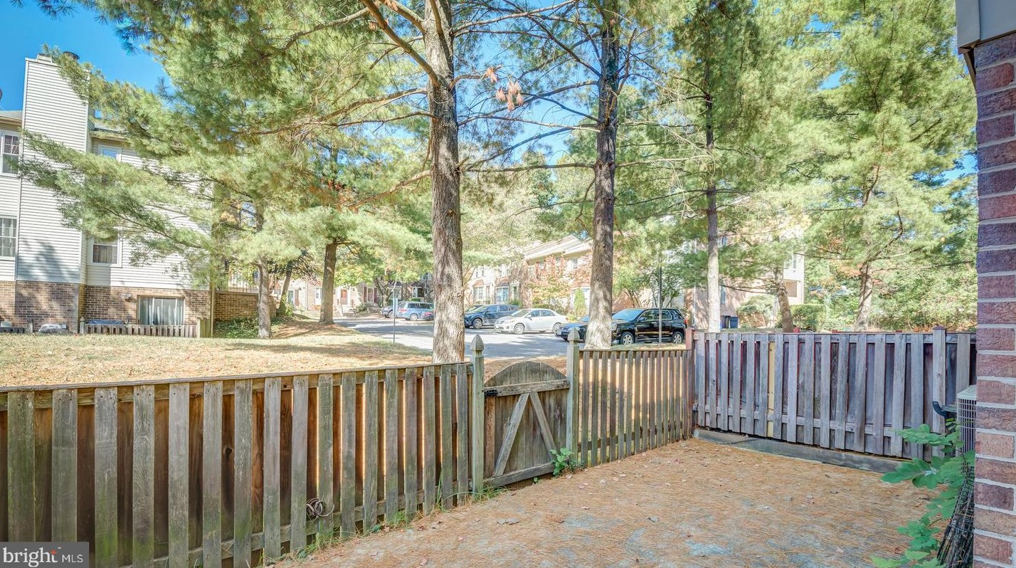 14516 Macbeth Dr, Silver Spring, MD 20906