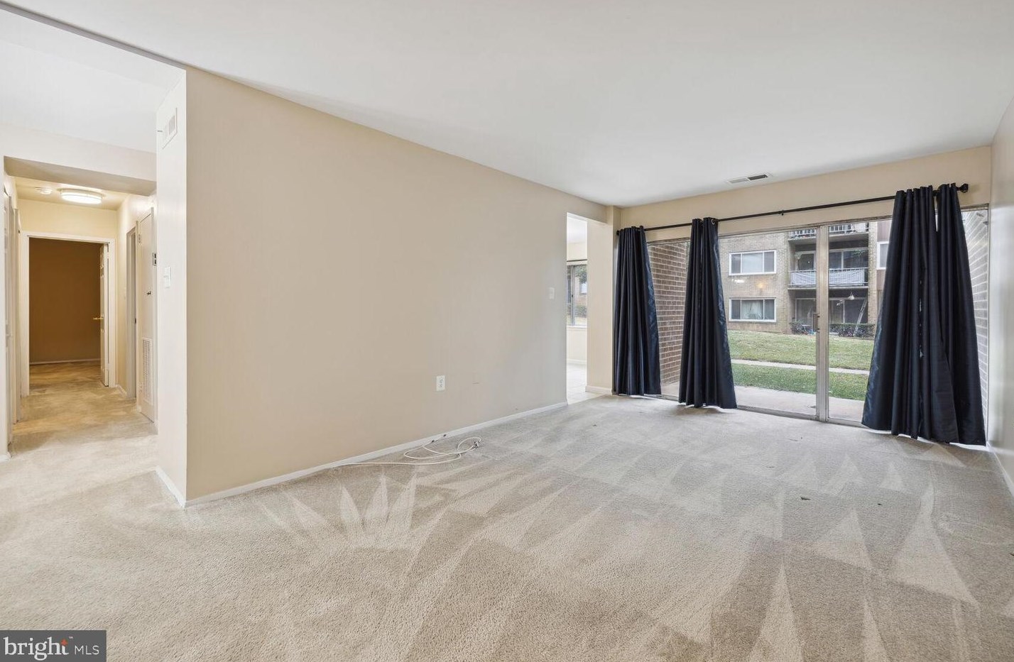 428 Girard St #t2, Gaithersburg, MD 20877