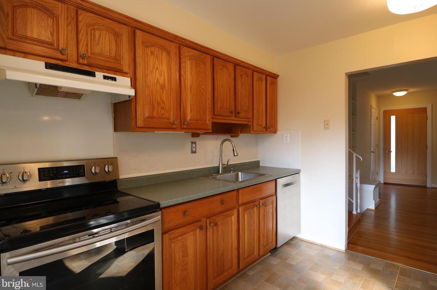 10225 Conover Dr, Silver Spring, MD 20902