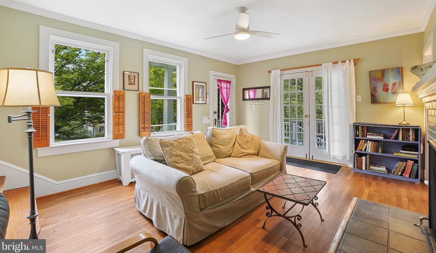 317 Boyd Ave, Silver Spring MD 20912-5404 exterior