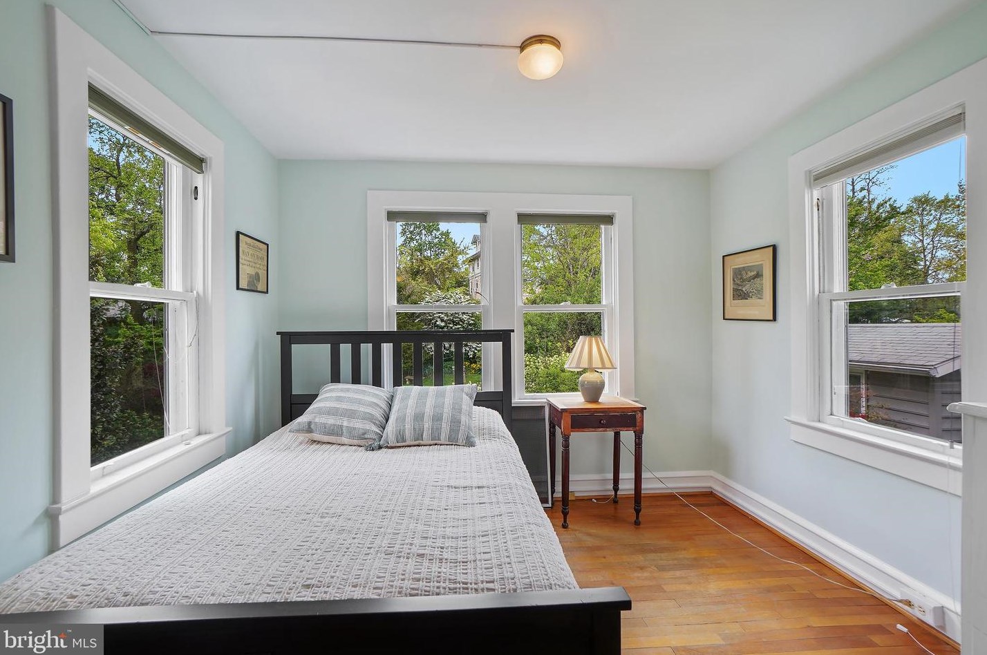 317 Boyd Ave, Silver Spring MD 20912-5404 exterior